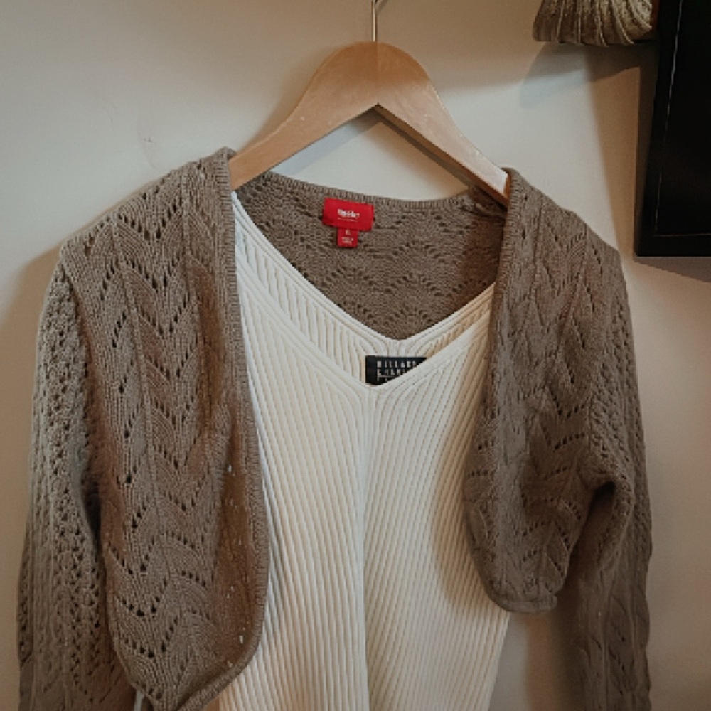 Mossimo Supply Co Tan Vest with Intricate Knit Design